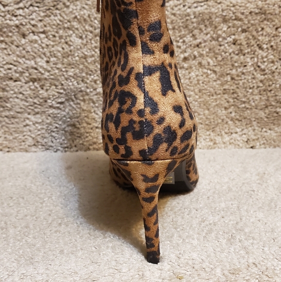 Leopard Booties - Picture 4 of 5